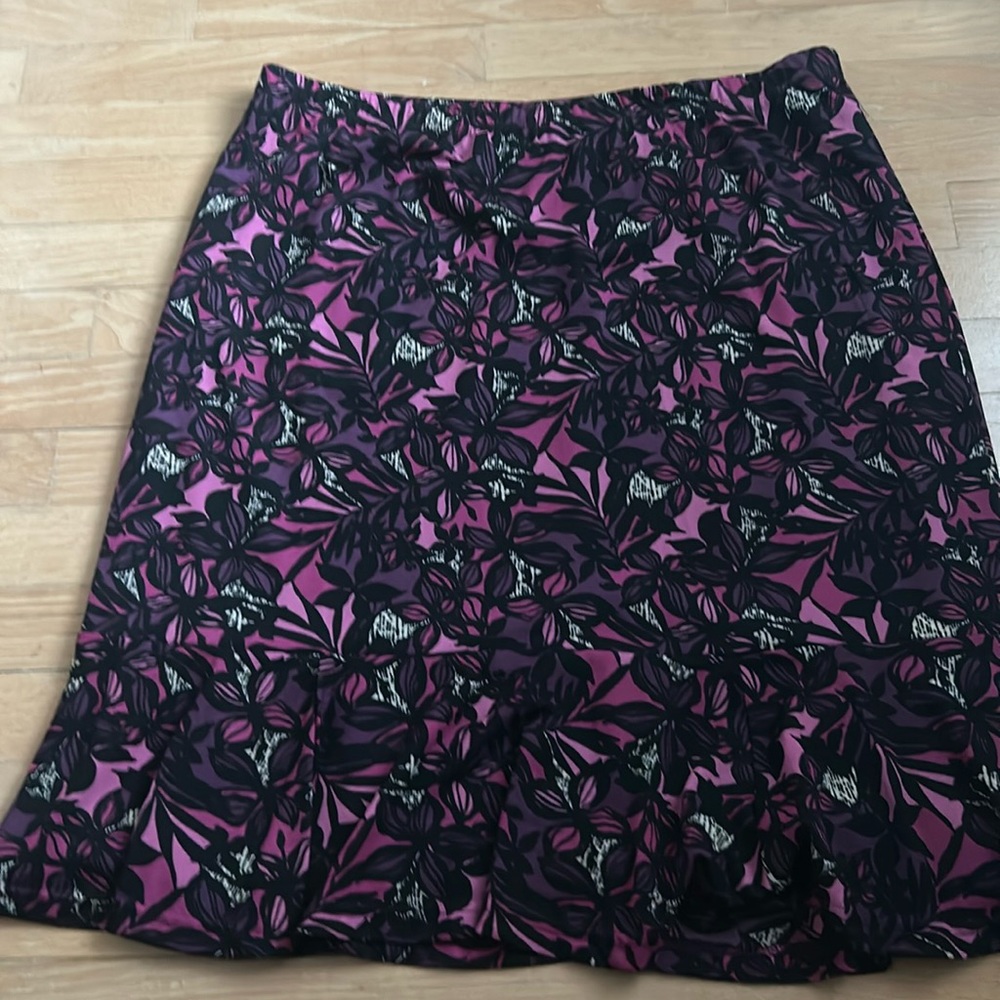 Women’s skirt